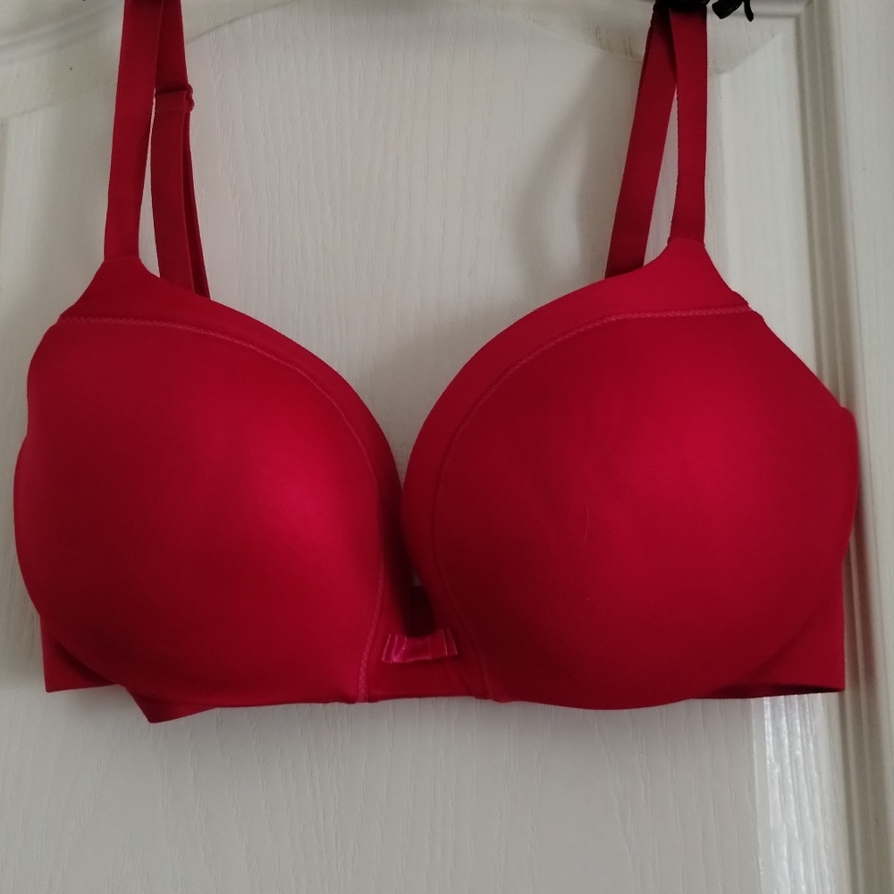 Victoria's Secret bra.